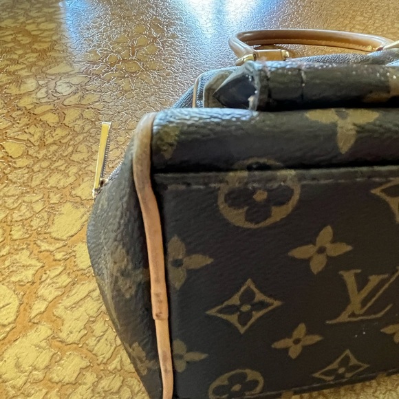 Authentic Louis Vuitton Satchel - Picture 16 of 16